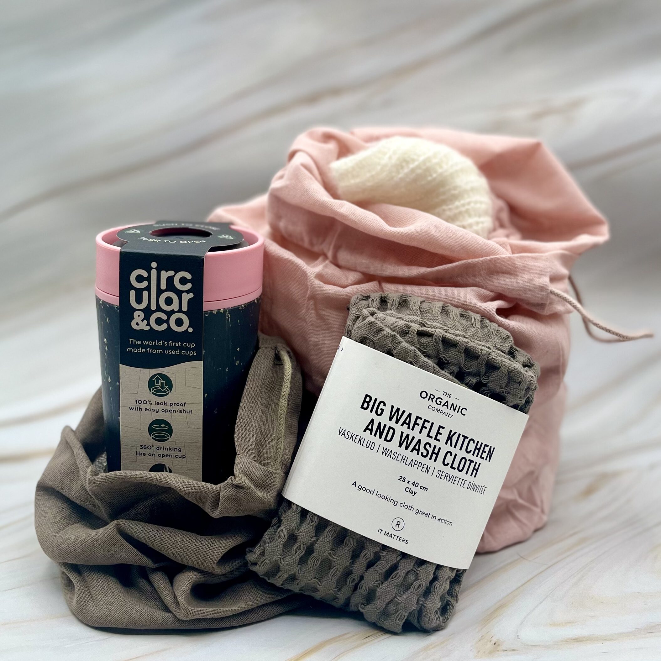 set de productos sostenibles para el día a día